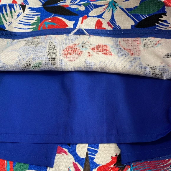 J.CREW || Woman’s  Floral Basketweave Pencil Skirt size 6 - Picture 4 of 8